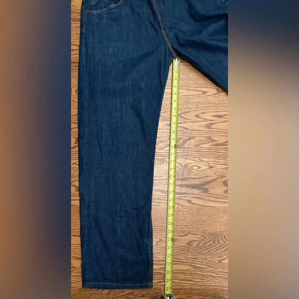 ✨LEVI’S✨GENUINE 501 BUTTONFLY sz38x30🔹2sm frays at hem as seen in photos 💥GUC💥